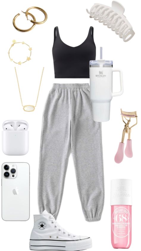 Road Trip Outfit Summer Casual Comfy, Cute Road Trip Outfits, Comfy School Outfits, Road Trip Outfit, Outfit Preppy, Summer Car, Cute Nike Outfits, Fitness Wear Outfits, Cute Lazy Day Outfits