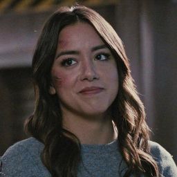 Secret Charmed - Wattpad Quake Daisy Johnson, Chloe Bennet Agents Of Shield, Chloe Bennet Icons, Marvel Face Claims, Agents Of Shield Icons, Quake Agents Of Shield, Quake Aesthetic, Daisy Agents Of Shield, Daisy Johnson Icons