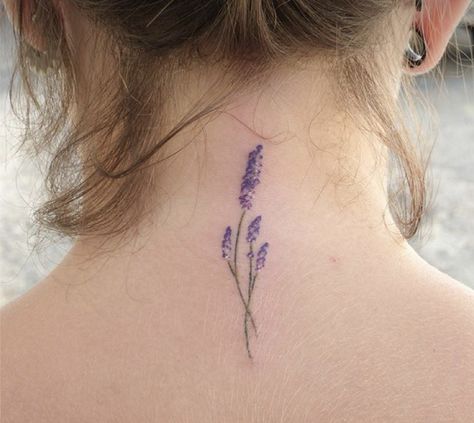 David Tattoo, Lilac Tattoo, Sunshine Tattoo, Lavender Tattoo, Beautiful Flower Tattoos, Inspiration Tattoos, Disney Tattoo, Small Hand Tattoos, Bee Tattoo