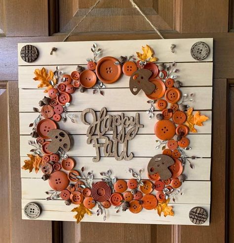 Buttons Crafts Diy, Fall Wood Crafts, Fall Pumpkin Crafts, Fall Decor Diy Crafts, Dollar Tree Fall, Fall Thanksgiving Decor, Fall Halloween Crafts, Fall Crafts Diy, Autumn Crafts