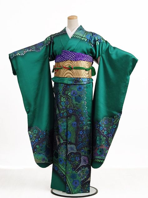 Kimono Rental, Kimono Collection, Susanoo Naruto, Furisode Kimono, Embroidery Kimono, Green Costumes, Japanese Costume, Green Kimono, Flower Costume