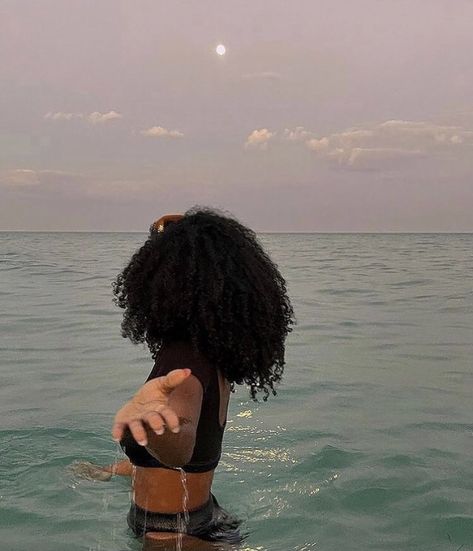 Natalyacore Aesthetic, Bahamas Vacation, Island Girl, Summer Dream, Summer Pictures, Beach Aesthetic, Insta Photo Ideas, Photo Instagram, Beach Vibe