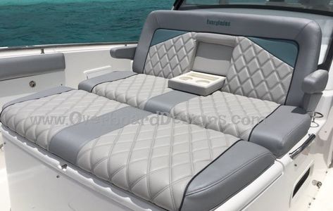 Overboard Designs - Princess Pads or Sunpads | Marine Upholstery and Canvas Marine Upholstery Boat Seats, Boat Upholstery Ideas Interiors, Boat Upholstery Ideas, Pontoon Boat Decor, Cabin Cruiser Boat, Boat Organization, Boat Upgrades, Boat Seat Covers, Boat Interior Design