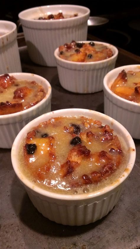 Flaming Bourbon Bread Pudding Heat Miser Snow Miser, Bourbon Bread, Bourbon Bread Pudding, Cinnamon Sticky Buns, Snow Miser, Heat Miser, Bread Pudding Recipes, Custard Pudding, Bread Puddings