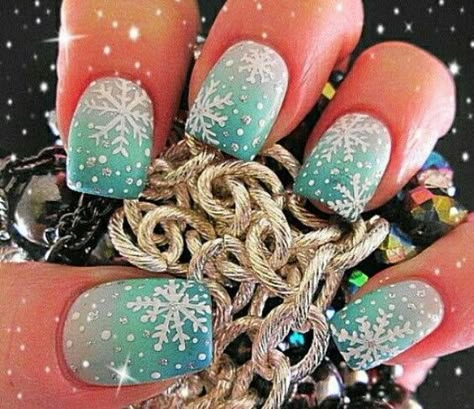 55+ Popular Ideas of Christmas Nails Designs To Try in 2019 – OSTTY Turquoise Winter Nails, Turquoise Christmas Nails, Christmas Nails2022, Winter Nail Art Snowflakes, Anc Nails, Christmas Snowflakes Nails, Snowman Nails, Sweet Nails, Snowflake Nail Art