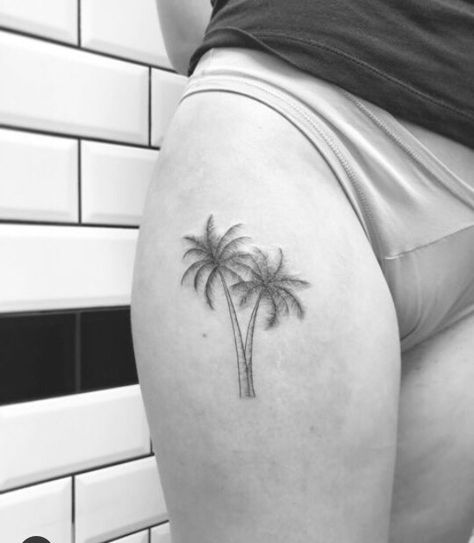 24 Lovely Hip Tattoo Designs For Women - The XO Factor Hip Tattoo Designs, Scorpio Tattoo, Parts Of The Body, Hip Tattoo, Tattoo Designs For Women, A Tattoo, Tattoo Photos, The Body, Flower Tattoo