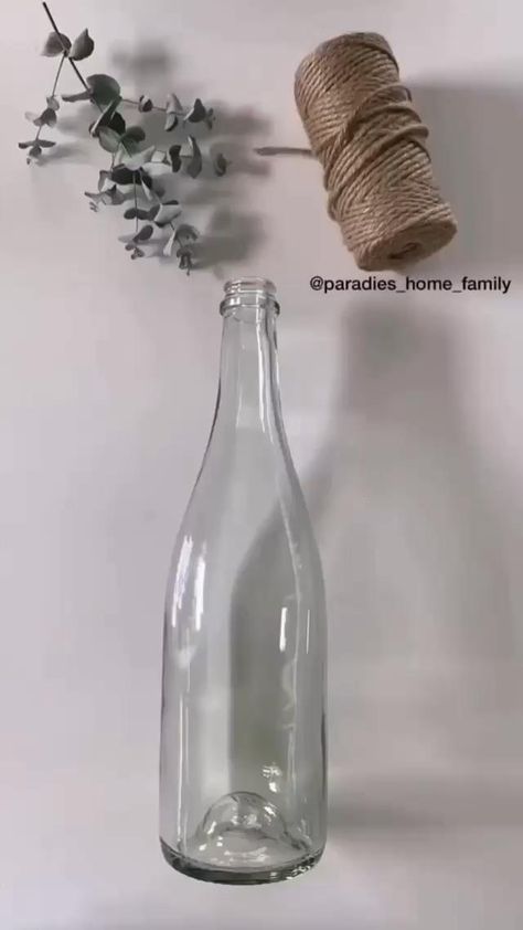 Crafts Room Decor, Rope Craft Ideas, Shelves Diy, Dekor Diy, Crafts Room, Bedroom Crafts, Diy Bottle Crafts, Craft Room Decor, Glass Bottle Crafts