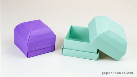 Origami Jewelry Box, Origami Pinwheel, Paper Ring Box, Origami Containers, Origami Kutu, Ring Boxes Diy, Origami Box With Lid, Square Origami, Origami Folds