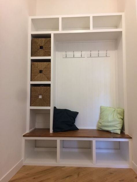 Imgur: The magic of the Internet Closet To Mudroom, Diy Mudroom Bench Plans, Mudroom Ideas Diy, Closet Bench, Mudroom Cubbies, Diy Entryway Bench, Mudroom Closet, Entry Storage, Mudroom Makeover