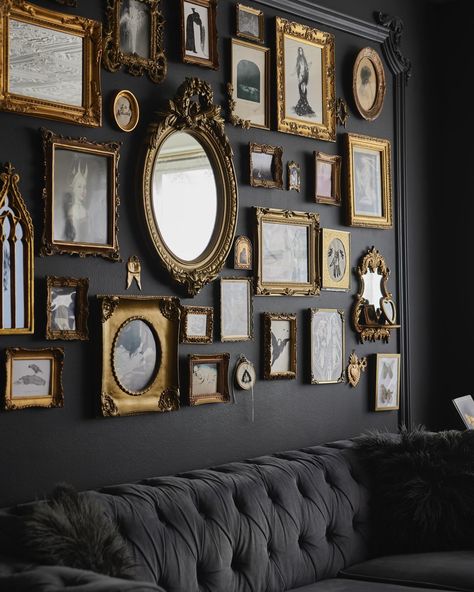 We interrupt your regular programming with something very different, and I love it. I love black and menagerie and unusual taxidermy that you didn’t hunt. I have painted many rooms in my home black, but nothing compares to the home of @grimvr . 🖤 Check out the full #housetour at @apartmenttherapy . #black #blackpaint #blackrooms #moody Vintage Modern Bathroom, Victorian Room, Nyc Home, Black Rooms, Victorian Wall, Gallery Wall Inspiration, Goth Home, Casa Vintage, Goth Home Decor