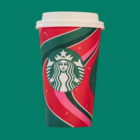 Starbucks’ new red cups are here — along with a new holiday drink Holiday Cups Design, Starbucks Pics, Caramel Brulee Latte, Starbucks Christmas Cups, Iced Gingerbread, Chocolate Peppermint Cake, Starbucks Peppermint Mocha, Starbucks Art, Cranberry Bliss Bars