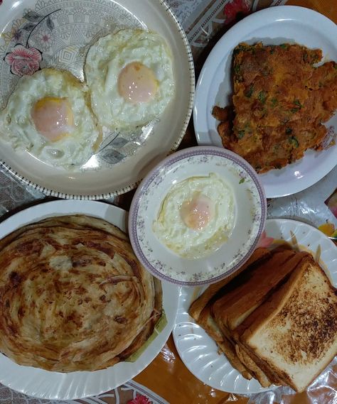 Eating Food Funny, Good Day Messages, Break Fast, Good Morning Flowers Gif, Food Funny, Tasty Recipes Videos, Quick Recipes Snacks, Pakistani Food, Recipes Snacks