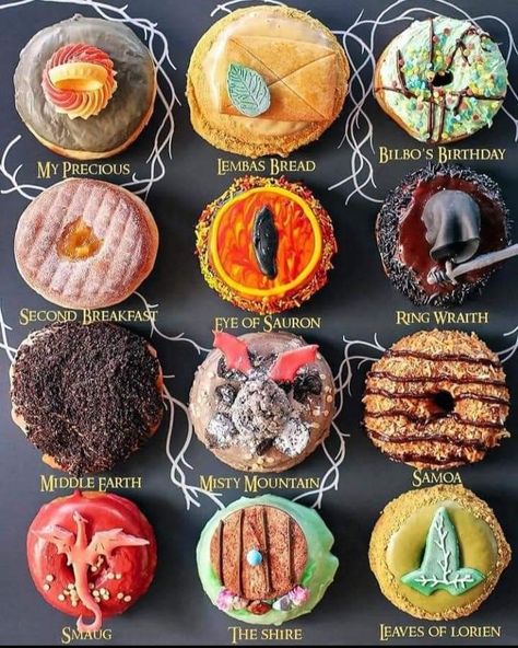 Hobbit Cake, Hobbit Food, Hobbit Party, Donut Dessert, 20th Birthday Party, Movie Snacks, Second Breakfast, Holiday Snacks, Fancy Food