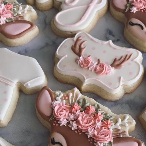 Sweets & Sprinkles on Instagram: "made these cuties for sweet little girl coming into this world in a few short weeks! I’ve known her mama since second grade and these were so fun to make (even if the USPS lost the package for a few days) 💕

deer cutter by @frostedcookies 🦌

baby plaque by @bobbiscookies" Deer Themed Baby Shower Girl, Deer Baby Shower Girl, Deer Girl, Deer Baby Showers, Deer Baby, Shower Cookies, Baby Shower Cookies, Baby Shower Fall, Fall Baby