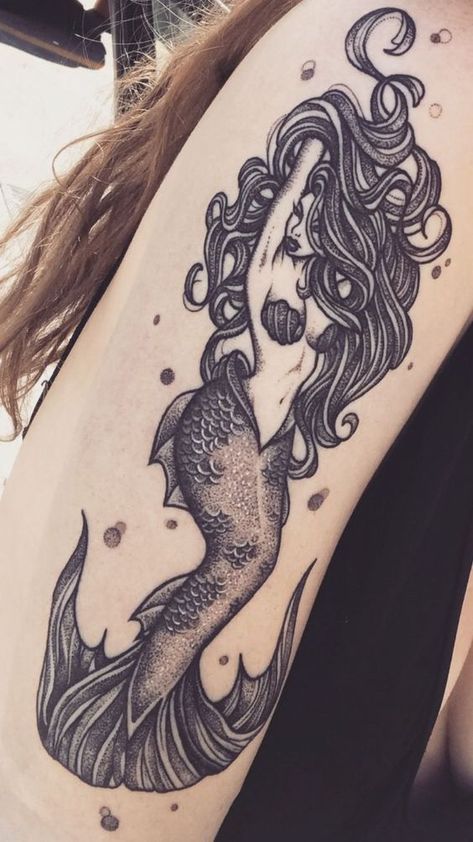 Watercolor Mermaid Tattoo, Hai Tattoo, Makeup Zombie, Mermaid Tattoo Designs, Unique Tattoos For Men, Lady Bug Tattoo, Tattoo Dotwork, Petit Tattoo, Libra Tattoo