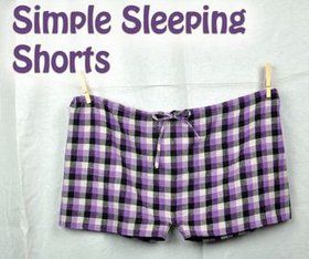 Simple Sleeping Shorts: 6 Steps (with Pictures) Sleeping Shorts, Make Shorts, Sewing Templates, Diy Shorts, Pj Shorts, Diy Simple, Clothes Sewing, Clothes Diy, Sleep Shorts