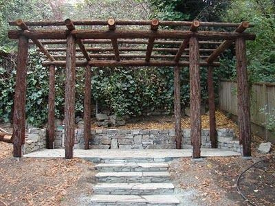 My mom was always building beautiful structures like this for her vines. Log Pergola Rustic, Rustic Pergola Ideas, Log Pergola, Log Structures, Beautiful Pergola, Pergola Metal, Rustic Pergola, White Pergola, Pergola Diy