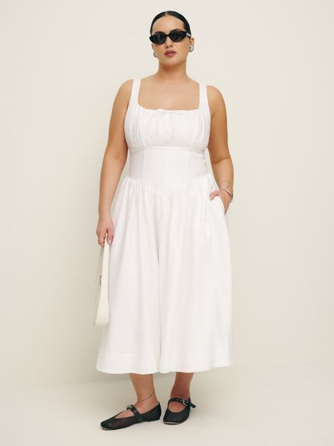 White Summer Dress Plus Size, Grad Fits, Summer Dress Plus Size, Water Footprint, Plus Size Linen, Linen Wrap Dress, Time Clothes, White Summer Dress, Mama Style