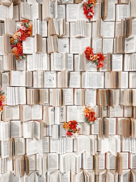 Open Book Wall Decor, Diy Book Wall Backdrop, Diy Book Photo Backdrop, Book Wall Photo Backdrop, Diy Book Arch, How To Make A Book Backdrop, Book Wall Decoration, Diy Book Wall Art, Book Accent Wall