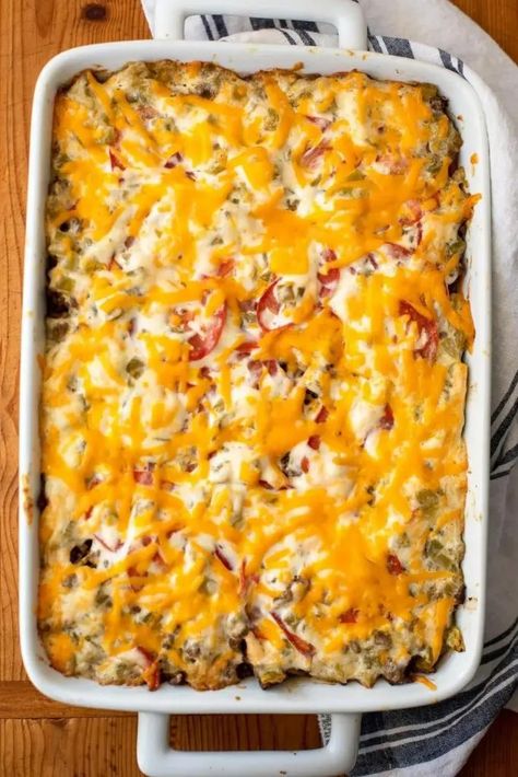 Pioneer Woman John Wayne Casserole - Table for Seven John Wayne Casserole Recipe, Pioneer Woman Recipes Dinner, John Wayne Casserole, Ground Beef Recipe, Ground Beef Casserole Recipes, Comfort Casseroles, Hearty Casseroles, Ground Beef Casserole, Pioneer Woman Recipes