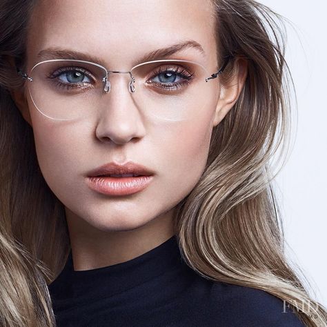 Glasses Frames For Women, Best Eyeglasses, Clear Glasses Frames, Aviator Eyeglasses, Fall Fashion Skirts, Glasses Fashion Women, Rimless Glasses, Josephine Skriver, Eyeglasses Frames For Women