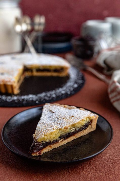 Prune Tart with Frangipane - Bakes by Brown Sugar Prune Tarts, Puff Pastry Galette, Prunes Dessert, Prune Pie, Prune Recipes, Chocolate Cookie Crust, Dreamy Desserts, Apple Puff Pastry, Frangipane Tart