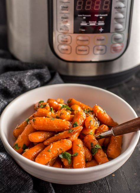 Honey glazed Instant Pot carrots - Learn how to steam carrots in the Instant Pot and glaze them to make this delicious side dish. This carrot side dish is perfect for busy weeknights and for holiday dinners. #carrots #thanksgivingsides #instantpot via @simmertoslimmer Instant Pot Roasted Carrots, Instant Pot Glazed Carrots Recipe, Glazed Carrots Instant Pot, Instant Pot Carrots, Brown Sugar Carrots Instant Pot, How To Steam Carrots, Honey Glazed Carrots Instant Pot, Crock Pot Maple Glazed Carrots, Indian Potato Recipes