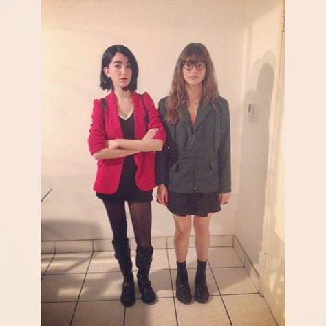 #Daria & #Jane  #BFF #halloween @lualiciac Daria And Jane Costume, Daria Morgendorffer Costume, Daria Halloween Costume, Halloween Costumes With Glasses, Glasses Halloween Costume, Daria Costume, Daria Cosplay, Costumes With Glasses, Halloween Costumes Glasses