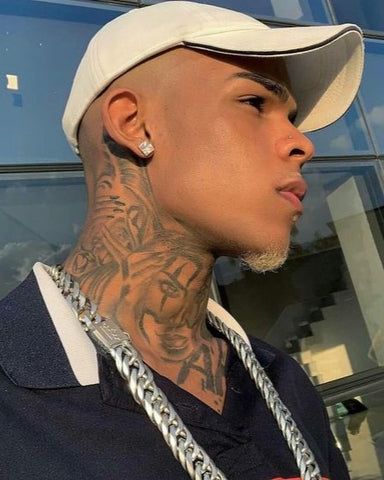 Neck Tattoos Men Hood Black Men Neck Tattoo Ideas, Neck Tats Men, Side Face Tattoo Men, Middle Neck Tattoo Men, Full Neck Tattoos For Men, Neck Tattoos Men, Japan Tattoos, Hood Neck Tattoo For Guys, Neck Tattoos For Men