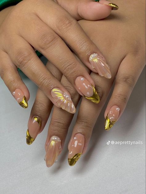 more in telegram Yellow Nail Inspiration, Gold Yellow Nails, Gold Dipped Nails, Gold Goddess Nails, Elaborate Nails, Gold 3d Nails, Yellow And Gold Nails, Yellow Gold Nails, Aphrodite Nails