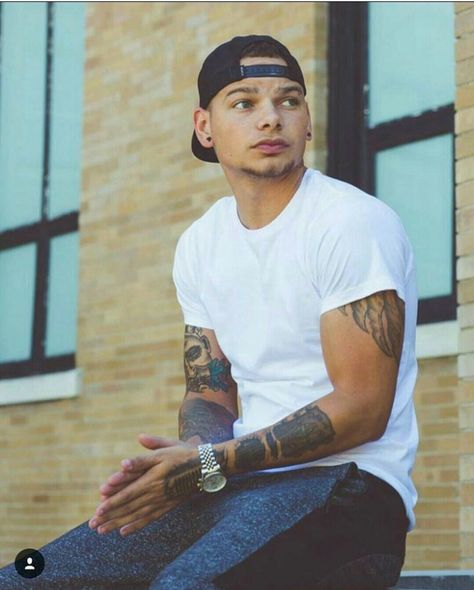 Kane Brown Instagram Post 8-10-16 Photo for Naked Magazine Photographer-Catherine Powell Plus Size Outfits For Summer, Kane Brown Music, Best Country Singers, Kane Brown, Garth Brooks, Country Concert Outfit, Country Music Artists, Miranda Lambert