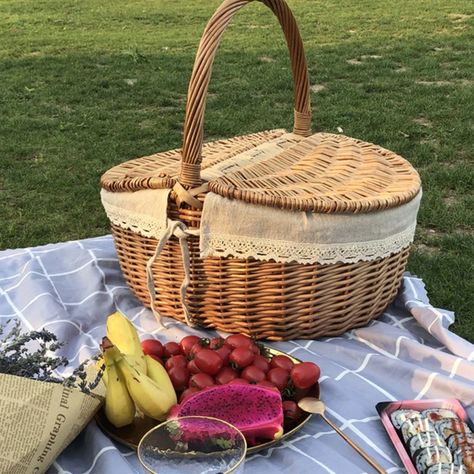 Smarter Shopping, Better Living! Aliexpress.com Wicker Basket With Lid, Picnic Fruit, Woven Hamper, Large Wicker Basket, Storage Baskets With Lids, Picnic Hamper, Willow Weaving, Fruit Holder, Wicker Picnic Basket