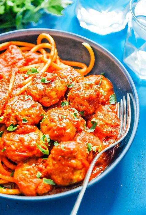 Seitan Meatballs, Best Vegan Meatballs, Easy Seitan Recipe, Vegan Meatballs Recipe, Grain Free Pasta, Seitan Recipes, Vegan Meatballs, Seasoning Salt, Sauce Pasta