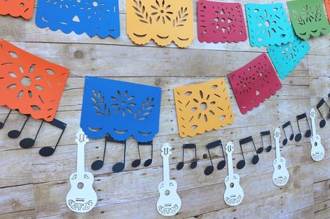 Disney Party, Disney Pixar Coco, Coco party, Coco-inspired party, Kid party, family party, culture party Coco Party Ideas, Coco Film, Coco Birthday Party, Coco Movie, Coco Birthday, Coco Party, Coco Disney, Disney Coco, Pixar Coco