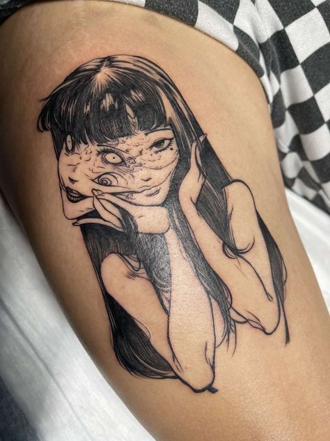 Junji Ito Tattoo, Simple Tattoos For Guys, Tattoos For Women Half Sleeve, Creepy Tattoos, Artist Tattoo, Red Ink Tattoos, Pretty Tattoos For Women, Stomach Tattoos, Stylist Tattoos