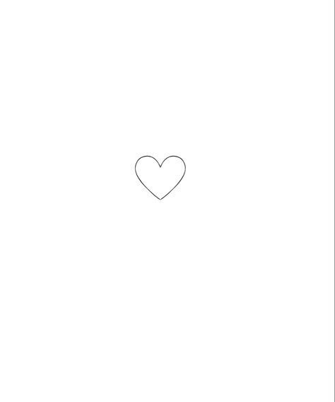 Cute Heart Tattoos, Minimalist Heart Tattoo, Small Heart Tattoo, Women Shirt Designs, Simple Heart Tattoos, Minimalistic Tattoo, Small Girly Tattoos, Small Heart Tattoos, Tattoo Feminina