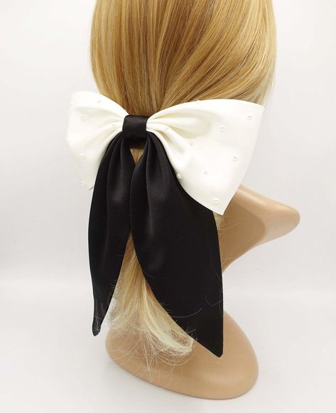 Hair Accessories Diy Headband, White Hair Accessory, Satin Hair Bow, Large Hair Bow, Girls Hair Bows Diy, Diy Hair Scrunchies, Large Hair Bows, Bow Hairstyle, Hair Ribbon