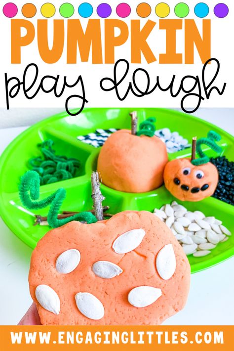 Playdough Halloween Activity, October Playdough Ideas, Kids Pumpkin Activities, Fall Play Doh Tray, Pumpkin Playdough Tray, Fall Playdoh Tray, Play Doh Tray Ideas, Fall Playdough Tray, Play Dough Tray Ideas