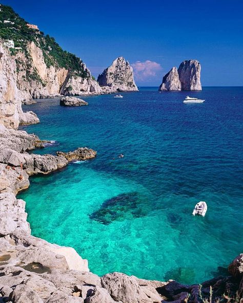 Capri. Isle Of Capri Italy, Capri Italia, Capri Island, Isle Of Capri, Sorrento Italy, Amalfi Coast Italy, Capri Italy, Italy Photography, Italy Aesthetic