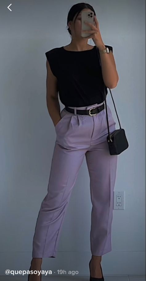 Purple Slacks Outfit Women, Hospital Social Work Outfits, Accountant Outfit Women, Young Professional Fashion, Business Casual Outfits Winter, Outfit Elegantes, Fashionable Work Outfit, Stylish Work Attire, Kawaii Fashion Outfits