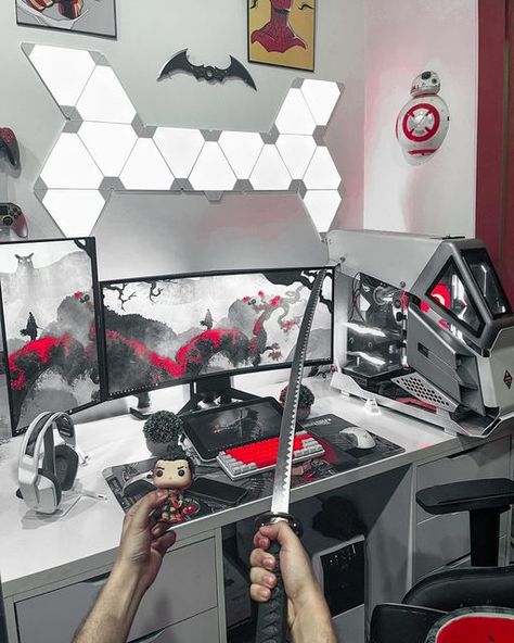 Built In Computer Desk, Setup Inspiration, Game Setup, Gaming Desk Setup, Setup Gamer, Computer Gaming Room, Gamer Setup, Computer Desk Setup, Gaming Setups