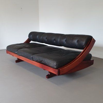 GS195 Daybed by Gianni Songia, 1960s | #227488 Leather Daybed, Sofa Daybed, Black Leather Armchair, Sofa Design Wood, Leather Cushions, Daybed Sofa, Living Room Design Decor, Modern Lounge Chairs, Modern Lounge