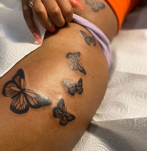 Butterfly Tattoo Going Up Side, Butterflies Going Up Side Tattoo, Butterfly Tattoos On Thigh, Butterfly Tattoo On Side, Side Tats, Tat Placement, Tattoo Papillon, Butterfly Thigh Tattoo, 22 Tattoo