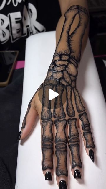 Memphis Nail Tech & Henna Artist💓 on Instagram: "Hand to Elbow Skeleton henna☠️😍 *This is Jugua Fruit not chemical black henna* Website Linked in Bio💕  #henna #jagua #jaguatattoo #memphisnailtech #explorepage #explore #viral #trending #reels #nailsofinstagram #blacknailtech  #pinterestnails #nailspecial #celebritynailtech #luxurynails #explorepage #blingnails #blacksnailedit #longnails #shorties #shortnails #mediumnails #nails #nailart #naildesign #instanails" Henna Designs Skeleton, Henna Tattoo Designs Skeleton, Henna Skull Hand, Skeleton Henna Tattoo, Henna Designs Skeleton Hand, Skeleton Henna Designs, Henna Skeleton Hand, Skeleton Hand Henna, Skeleton Henna