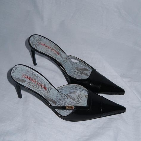 Gianni Versace Classic Black Stilleto Heeled Pointed... - Depop Gianni Versace 90s, Versace Heels, Versace 90s, 90s Shoes, Designer Mules, Statement Heels, Fashion Queen, Patent Heels, Women's Mules