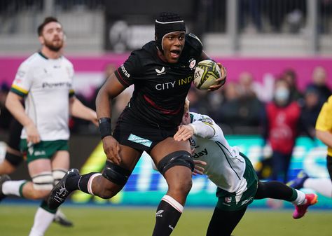 Ahead of this weekend’s Six Nations games, Saracens and England Rugby ace Maro Itoje talks about riding the highs and lows in sport. Mental Pressure, Rugby Pitch, England Rugby, Best Documentaries, Six Nations, Healthy Lifestyle Tips, North London, Bright Stars, Gym Outfit