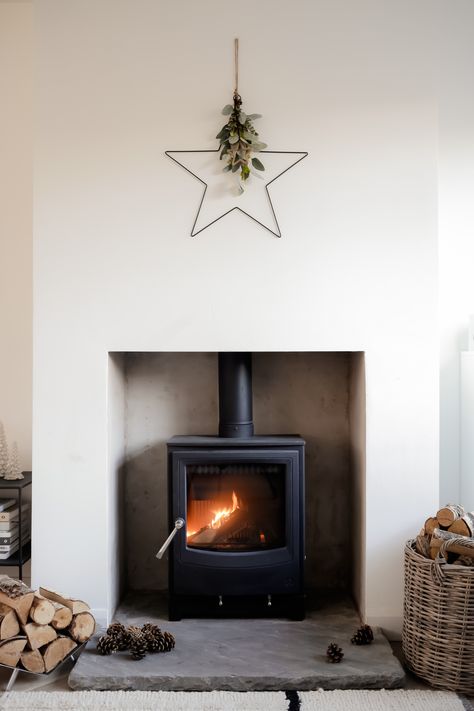 No Christmas Tree, Scandinavian Fireplace, Natural Christmas Decorations, Woodburning Stove Fireplace, Wood Burner Fireplace, Wood Burning Stoves Living Room, Nordic Star, Log Burner Living Room, Log Burner Fireplace