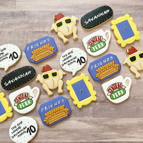 @oishi_cookie shared a photo on Instagram: ““I’ll be there for you~~~♫” The one where Savannah turns 10 🥳 #sugarcookies #decoratedcookies #cookiesofinstagram #customcookies…” • Jul 7, 2021 at 3:26pm UTC Friend Graduation, Graduation Cookies, Friends Tv Show, Icing Cookies, Fun Cookies, Custom Cookies, Birthday Cookies, Royal Icing Cookies, Grad Parties