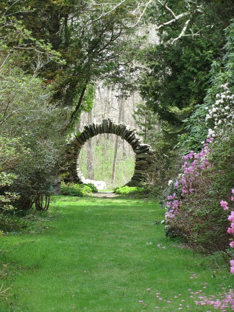 Kinney Azalea Gardens, Kingston, RI  Photo by kfaella Garden Gate Design, Moon Gate, Broom Closet, Istoria Artei, نباتات منزلية, Reference Pics, Garden Walkway, Have Inspiration, Stone Walls