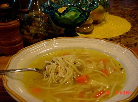 This is about as close as I can get to the Campbell's canned version. We think it tastes better, and is a hearty soup. This soup can be made in a few minutes if you have coo Campbells Chicken Noodle Soup, Cambell Soup, Cambells Recipes, Chicken Noodle Soup Recipes, Jack Chicken, Chicken Noodle Soup Recipe Homemade, Soups To Make, Cooking Japanese, Campbells Soup Recipes